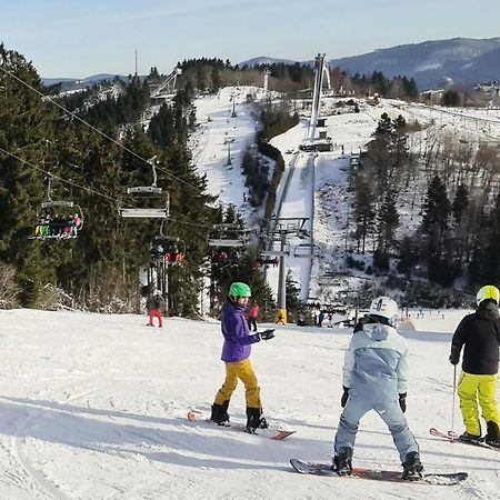Pistenblume Apartment - Skipiste, Stadtzentrum วินเทอร์แบร์ก ภายนอก รูปภาพ
